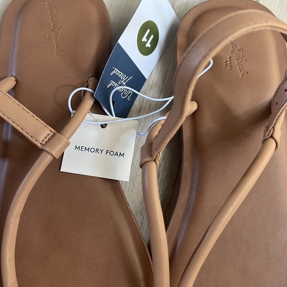 Target Sandals - Picture 2 of 5